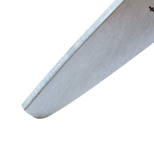 Load image into Gallery viewer, Tonic Studios - Scissors - Kushgrips Kids (Blunt Tip) - 430 / 119e