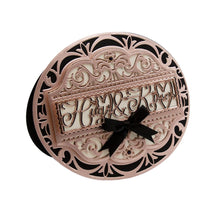 Load image into Gallery viewer, Elegant Oval Layering Die Set - Hugs & Kisses - 4897E