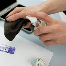 Load image into Gallery viewer, Nuvo - Tools - Stamp Cleaning Cloth - 1972N
