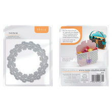 Load image into Gallery viewer, Tonic Studios Die Cutting Butterfly Circle Die Set - 4679E

