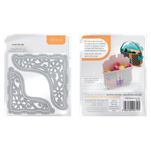 Load image into Gallery viewer, Tonic Studios Die Cutting Daisy Corner Pair Die Set - 4712E

