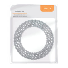 Load image into Gallery viewer, Tonic Studios Die Cutting Doily Circle Die Set - 4678E
