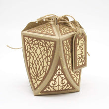 Load image into Gallery viewer, Tonic Studios Die Cutting Tonic Studios - Dainty Arched Edge Gift Box Die Set - 4113E
