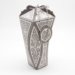 Tonic Studios Die Cutting Tonic Studios - Elegant Arched Edge Gift Box Die Set - 4112E