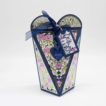 Load image into Gallery viewer, Tonic Studios Die Cutting Tonic Studios - Embellished Squeeze Box Die Set - 4109E
