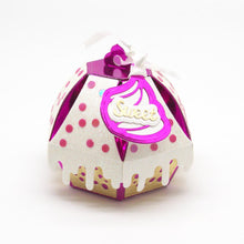 Load image into Gallery viewer, Tonic Studios Die Cutting Tonic Studios - Everlasting Delicacies Sweet Box Die Set - 3836E
