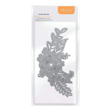 Load image into Gallery viewer, Tonic Studios Die Cutting Tonic Studios - Mini Flourished Corner Die Set  - 4472E
