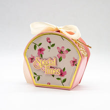 Load image into Gallery viewer, Tonic Studios Dimensions Tonic Studios - Special Times Vanity Box &amp; Memory Book Die Set - 3735E
